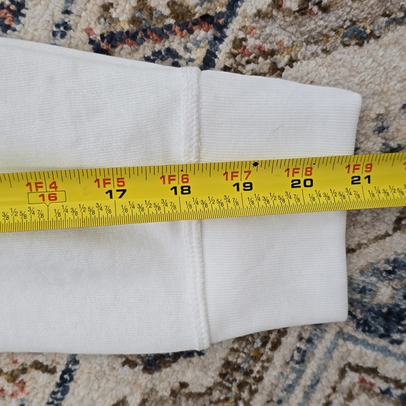 LEVI'S BRAND SIGNATURE WOMENS LONG SLEEVES WHITE SWEATSHIRT MEDIUM - Picture 12 of 15